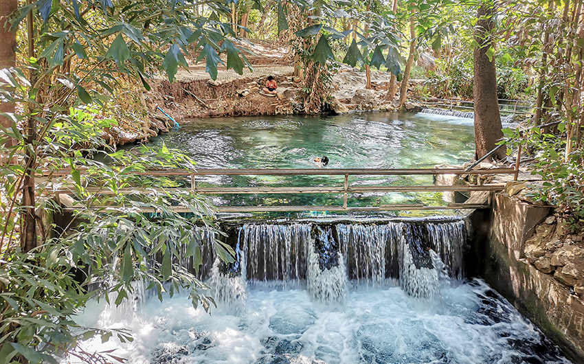 Ban Tha Chang Spring